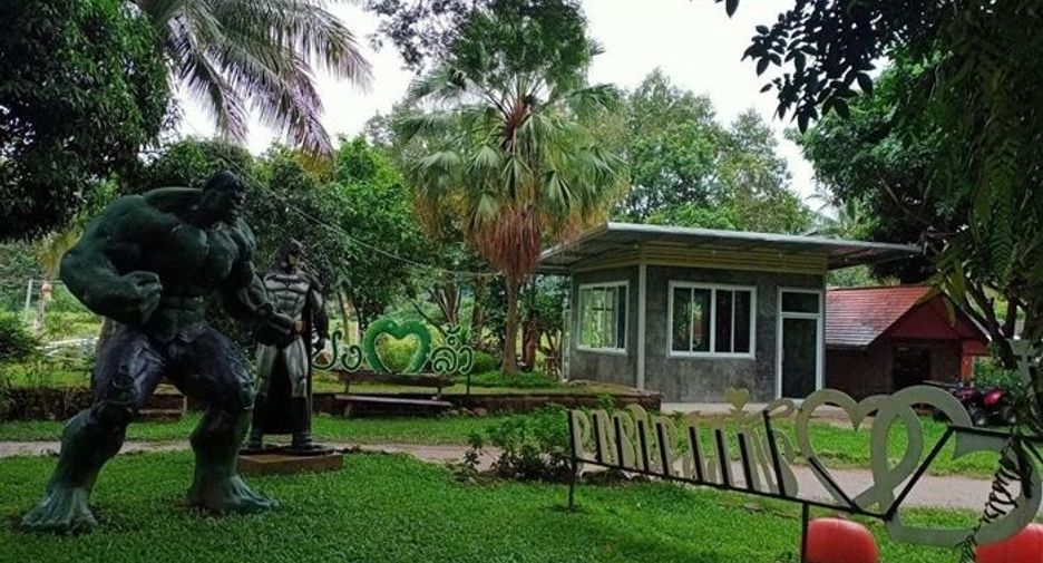 For sale 10 bedrooms hotel in Mae Tha, Lamphun