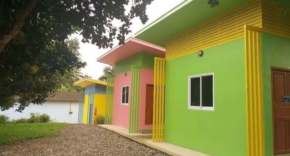 For sale 10 bedrooms hotel in Mae Tha, Lamphun