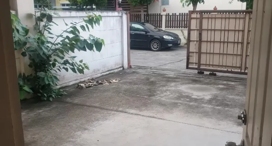 Haus zum Kauf und zur Miete mit 3 Zimmer in Sam Phran, Nakhon Pathom