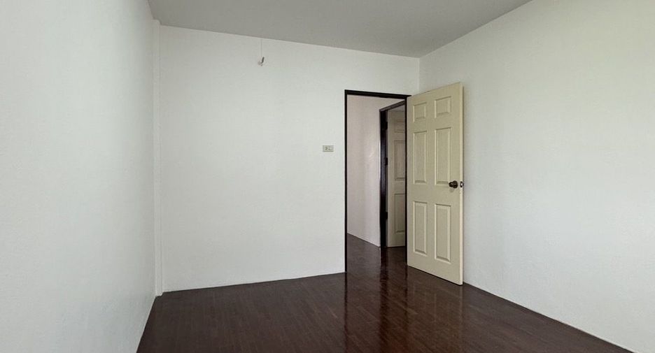 For sale 3 bedrooms townhouse in Hat Yai, Songkhla