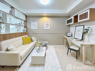 Wohnung zum Kauf mit Studio in Phra Khanong, Bangkok