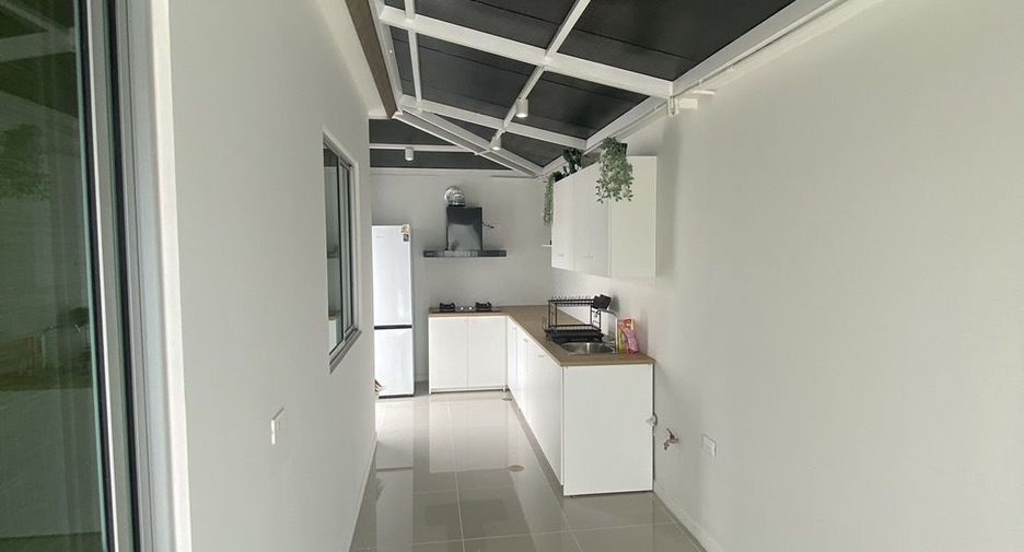 For rent 3 bedrooms house in Thalang, Phuket