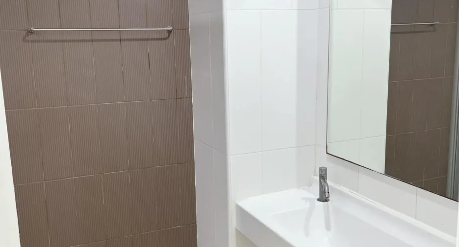 For sale 2 ベッドルーム condo in Bang Sue, Bangkok