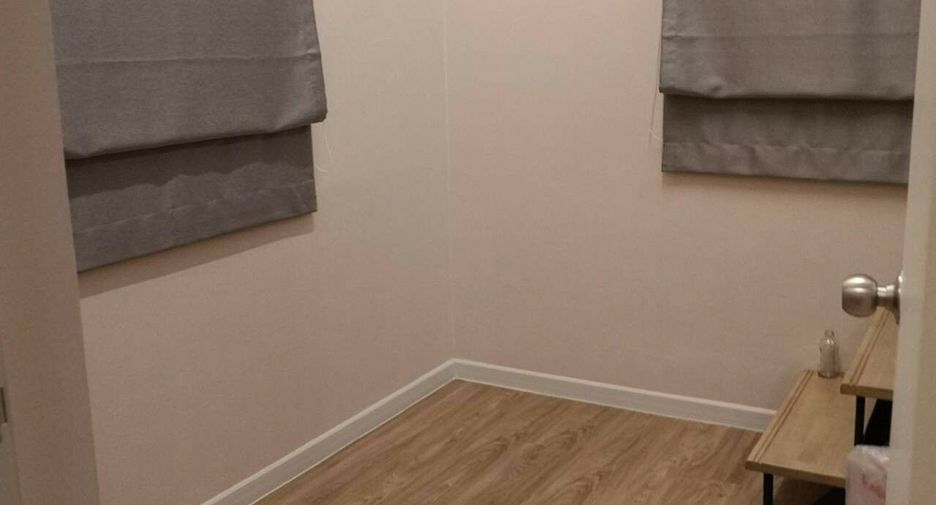 For sale 2 bedrooms condo in Khan Na Yao, Bangkok