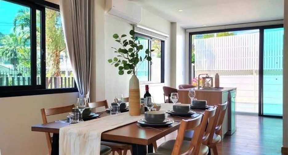For rent 3 bedrooms villa in Mueang Phuket, Phuket