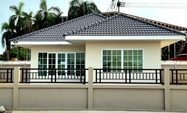 Haus zum Kauf mit 3 Zimmer in Ban Bueng, Chonburi