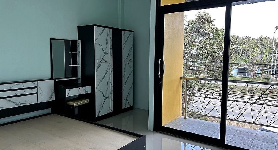 For sale 3 bedrooms townhouse in Mae Chai, Phayao