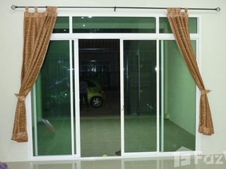 For sale 2 bedrooms townhouse in Mueang Songkhla, Songkhla