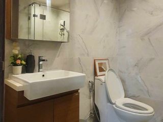 Продажа 1 кровать кондо в Хуаи Кхщанг, Бангкок