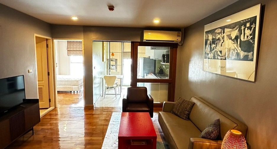 For sale 2 bedrooms condo in Watthana, Bangkok