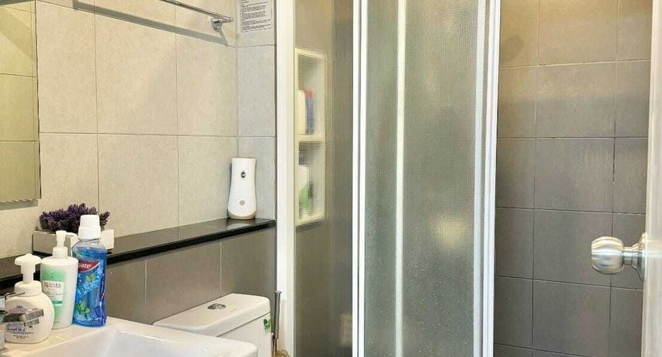 For sale 2 bedrooms condo in Chatuchak, Bangkok