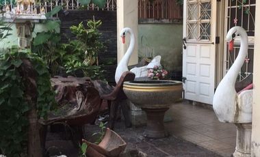 For sale 2 ベッドルーム townhouse in Krathum Baen, Samut Sakhon