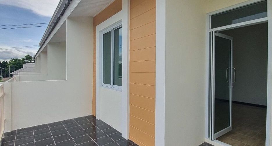 For sale 2 bedrooms townhouse in Mueang Khon Kaen, Khon Kaen