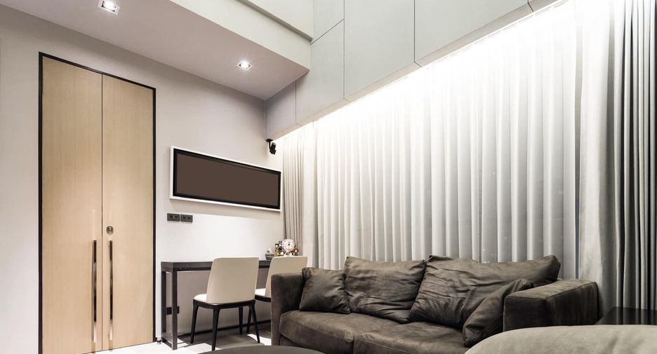 For sale 2 bedrooms condo in Khlong San, Bangkok