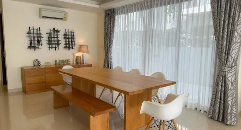 For sale 4 ベッドルーム villa in Thalang, Phuket