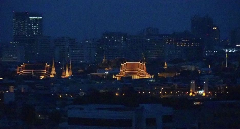 For sale 2 bedrooms condo in Khlong San, Bangkok