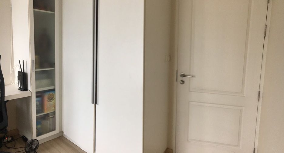 For sale 2 bedrooms condo in Khlong San, Bangkok