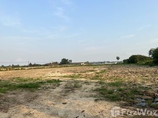 Продажа Участок в Ban Bueng, Чонбури