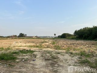 Продажа Участок в Ban Bueng, Чонбури