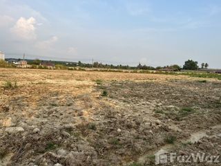 Продажа Участок в Ban Bueng, Чонбури