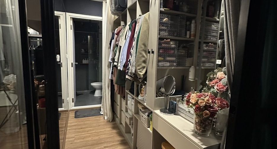 For sale 1 bed condo in Min Buri, Bangkok