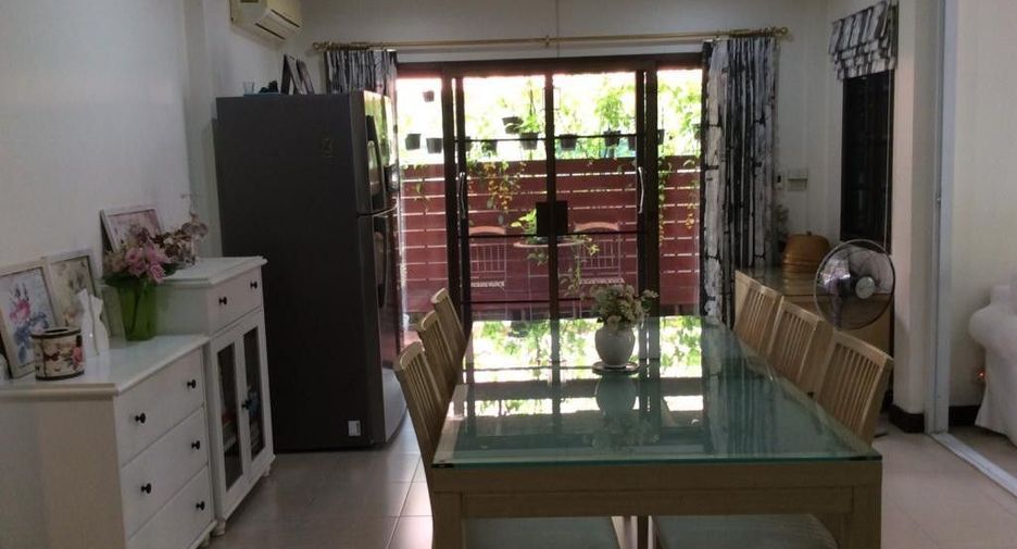Villa zum Kauf mit 3 Zimmer in Bang Bua Thong, Nonthaburi