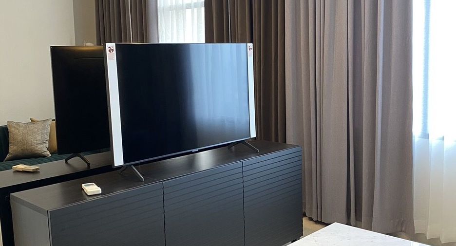 For sale 1 bed condo in Sathon, Bangkok
