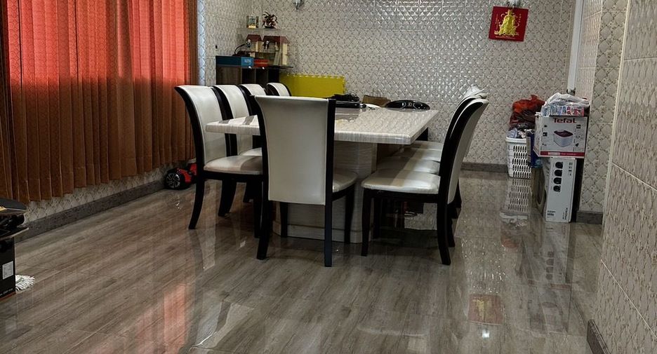 For sale 3 bedrooms house in Min Buri, Bangkok