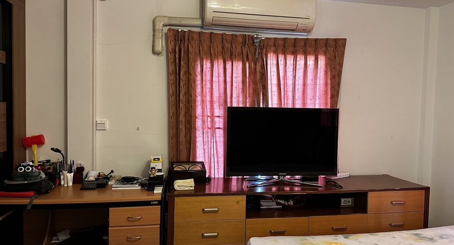 For sale 3 bedrooms house in Min Buri, Bangkok