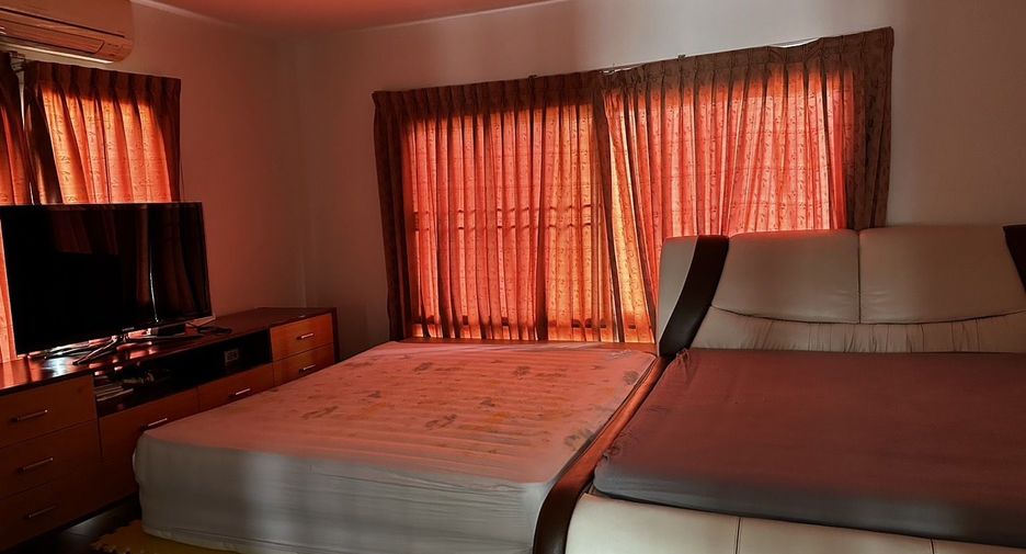 For sale 3 bedrooms house in Min Buri, Bangkok
