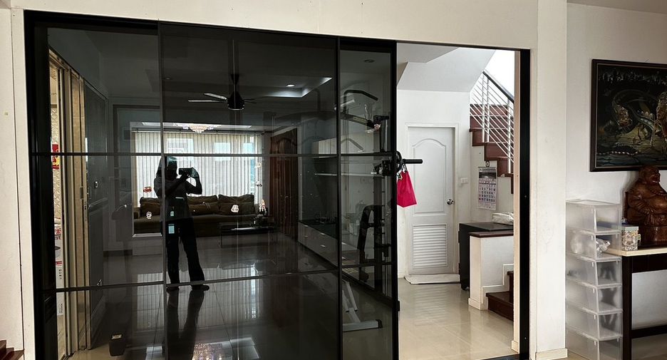 For sale 3 bedrooms house in Min Buri, Bangkok