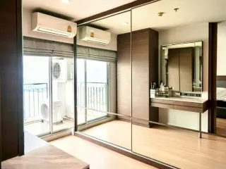 出售 1 卧室 公寓 在 Yan Nawa, 曼谷