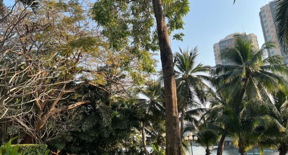 For rent 3 bedrooms condo in Pak Kret, Nonthaburi