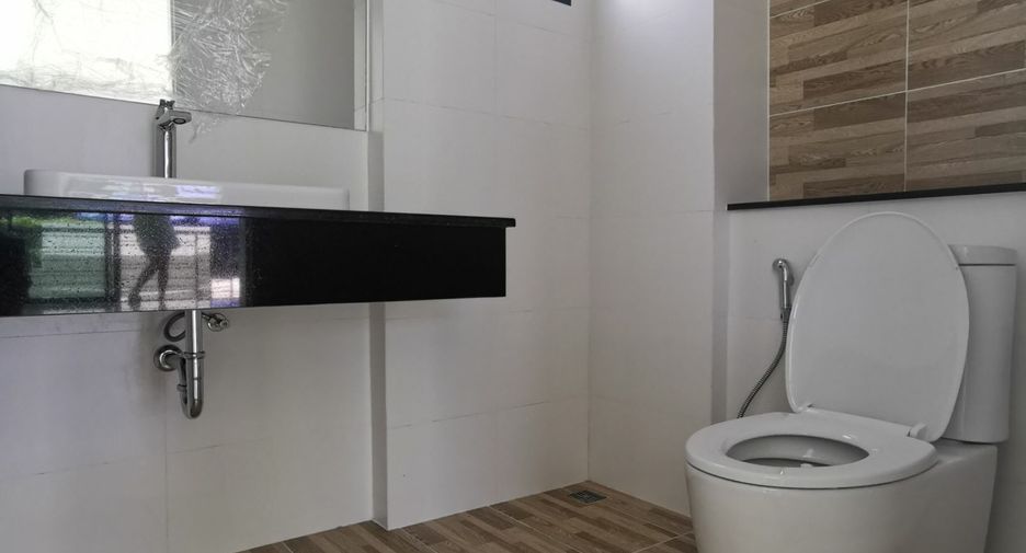 Продажа 3 спальни дом в Mueang Chon Buri, Чонбури