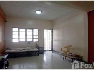 For sale 2 bedrooms townhouse in Nong Khae, Saraburi