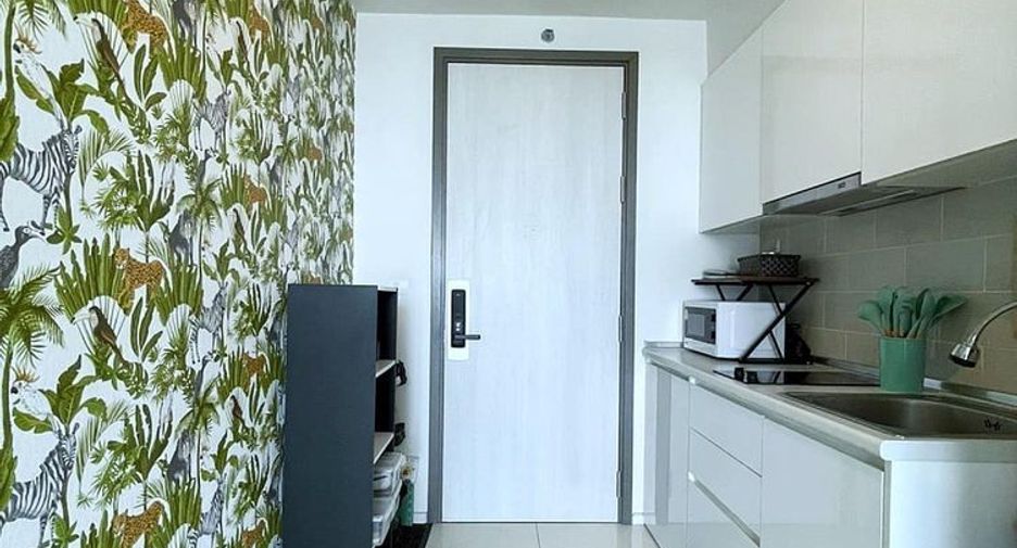 For sale 1 bed condo in Phaya Thai, Bangkok