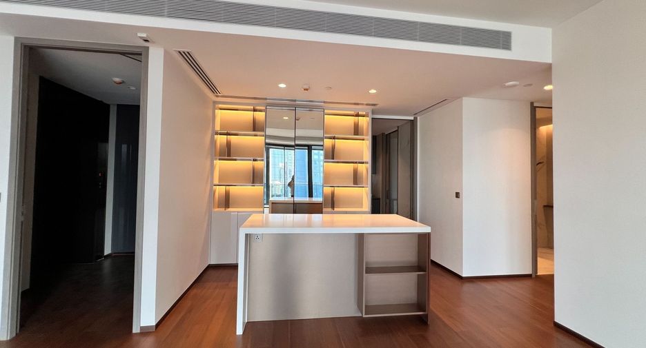 Wohnung zum Kauf mit 2 Zimmer in Khlong Toei, Bangkok