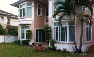 À vendre et à louer 4 chambres maison à Lam Luk Ka, Pathum Thani
