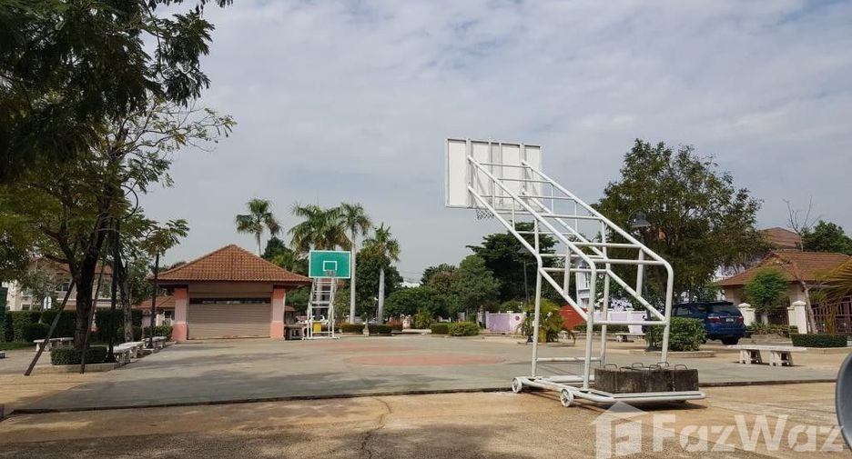 For sale and for rent 4 bedrooms house in Lam Luk Ka, Pathum Thani