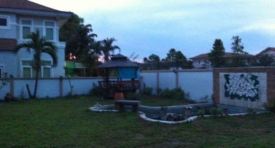 For sale and for rent 4 bedrooms house in Lam Luk Ka, Pathum Thani