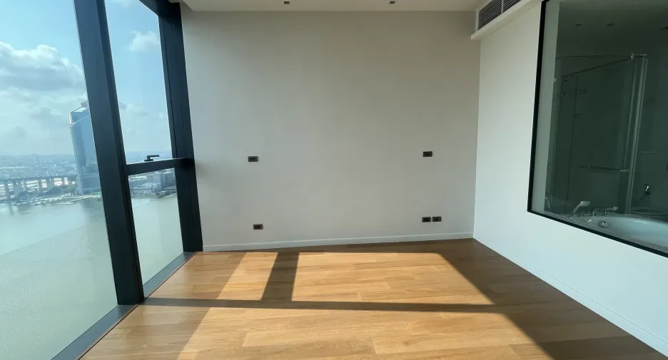 For sale 2 bedrooms condo in Bang Kho Laem, Bangkok