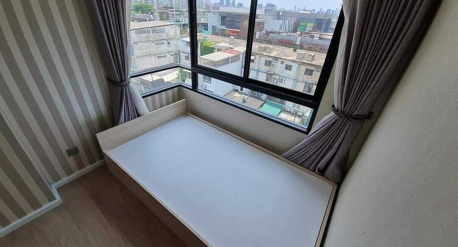 For sale 2 bedrooms condo in Wang Thonglang, Bangkok