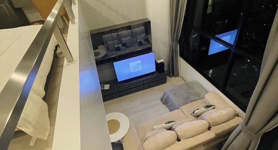 For sale 1 bed condo in Sathon, Bangkok