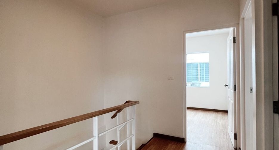 For sale 3 bedrooms townhouse in Pak Kret, Nonthaburi