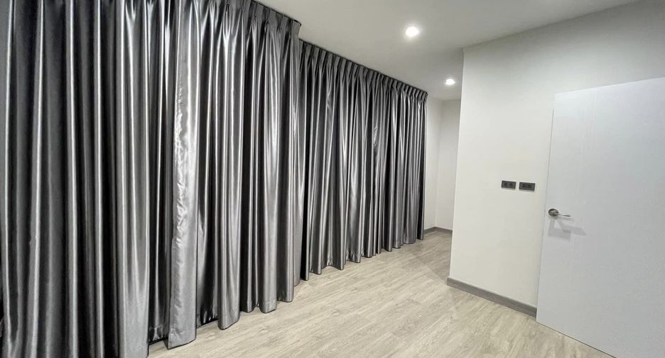 Reihenhaus zur Miete mit 4 Zimmer in Bang Kruai, Nonthaburi