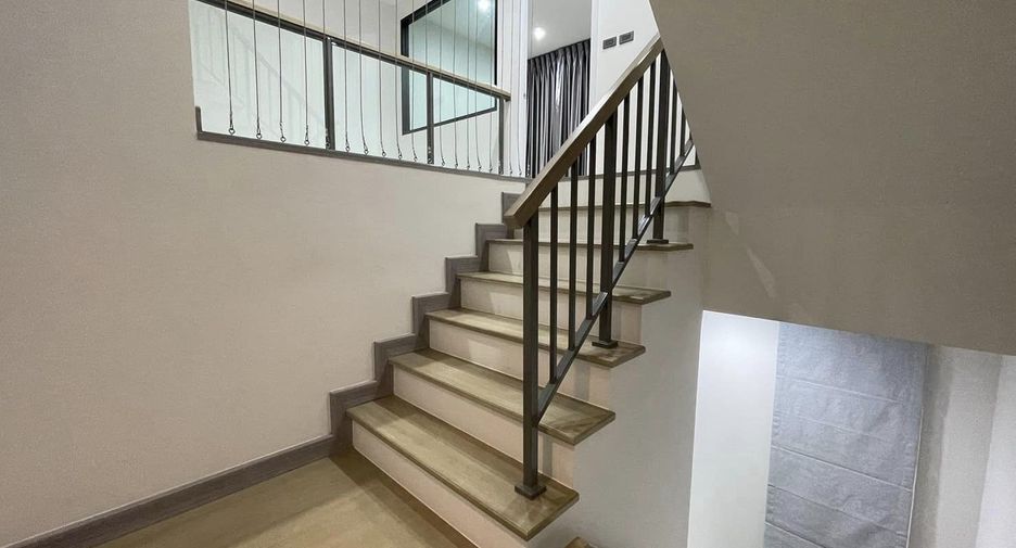 Reihenhaus zur Miete mit 4 Zimmer in Bang Kruai, Nonthaburi