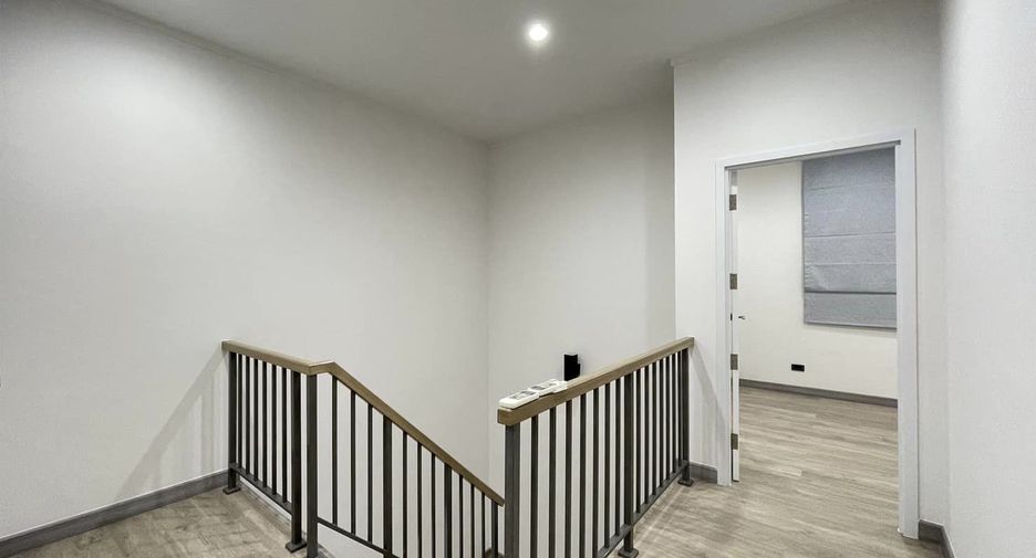 Reihenhaus zur Miete mit 4 Zimmer in Bang Kruai, Nonthaburi
