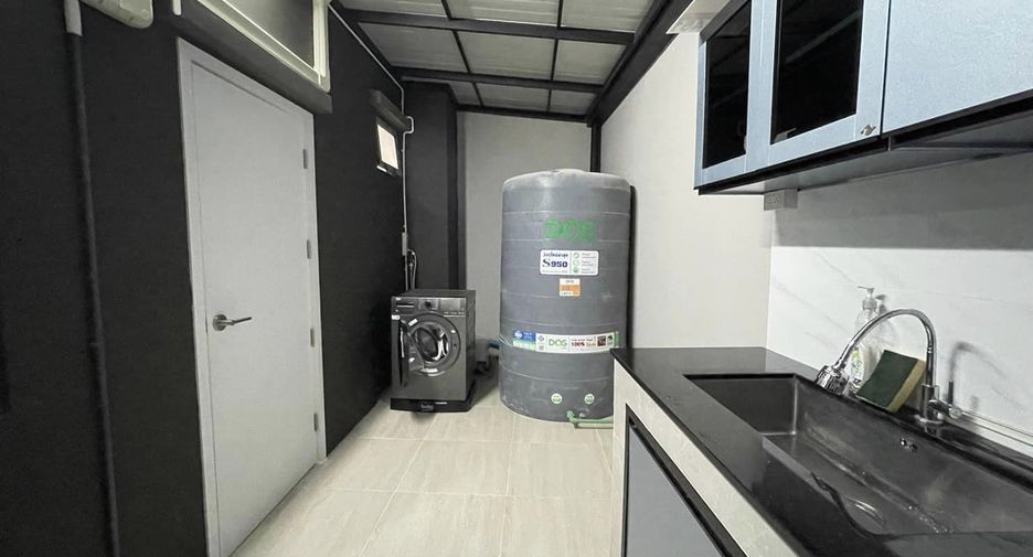 Reihenhaus zur Miete mit 4 Zimmer in Bang Kruai, Nonthaburi