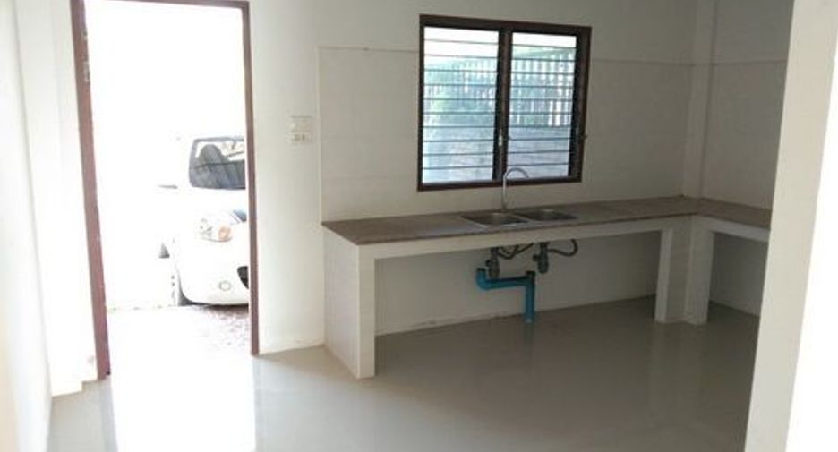 For sale 2 bedrooms townhouse in Mueang Trang, Trang