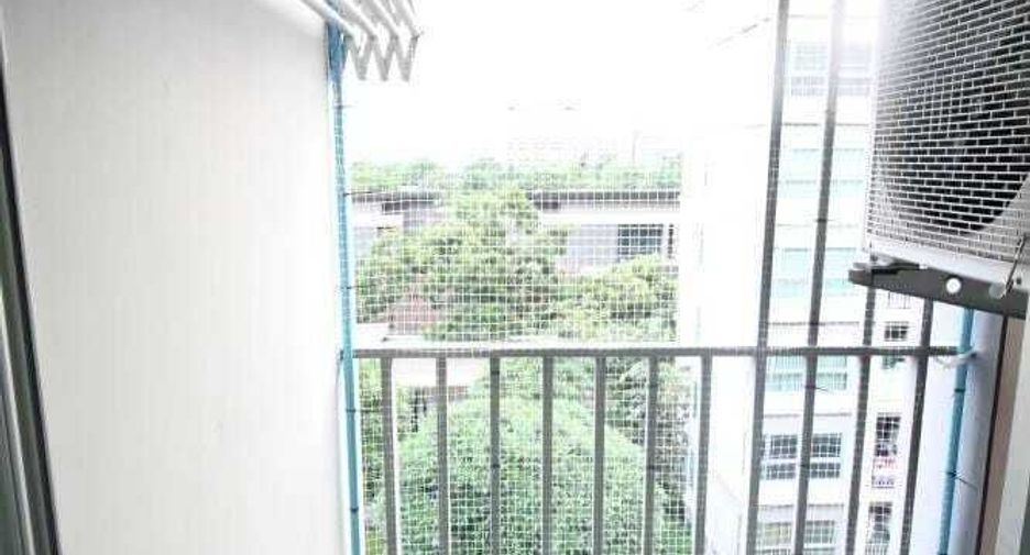 For sale 1 bed condo in Bang Kapi, Bangkok